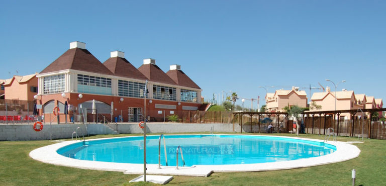 Piscina Redondeada PoolNatural
