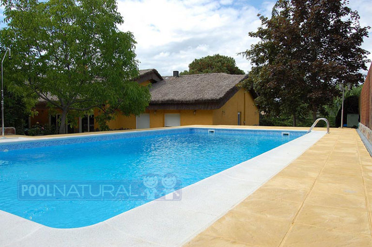 Piscina rectangular poolnatural